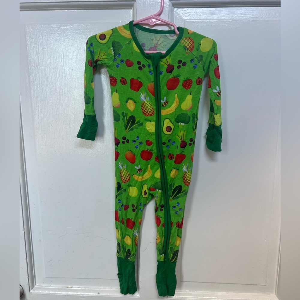 Little Sleepies once upon a farm zippy size 6-12 months